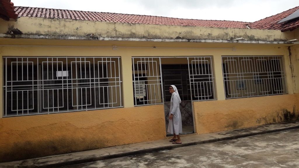 Help nuns in Brazil to repair their youth centre